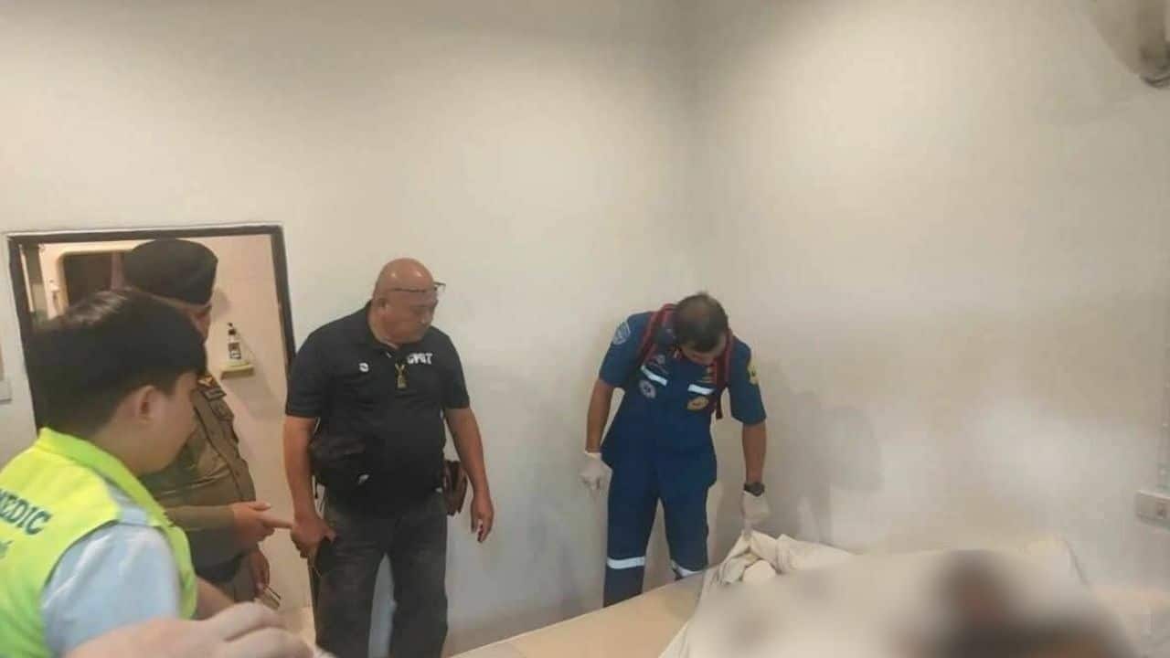 Thai man dies in resort after snake bite