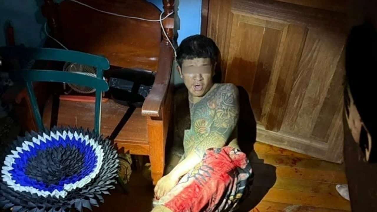 seven suspects stole 3.4 million baht from 3 victims