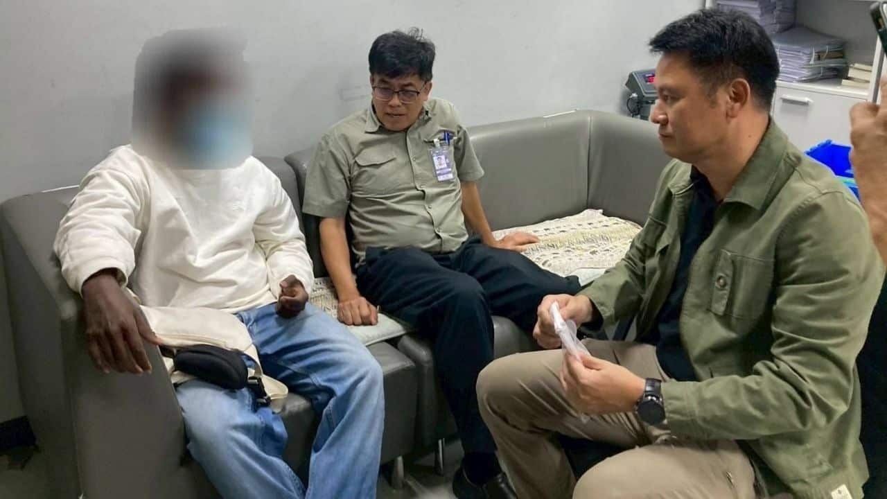 Sri Lankan man caught smuggling snakes in underwear at Bangkok airport