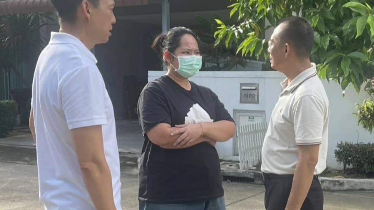 Thai woman blackmail abbot