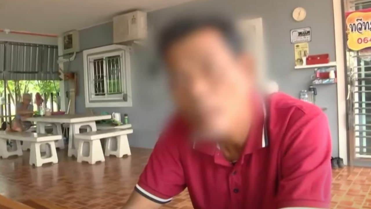 Thai man lost pickup to his online date met on Facebook