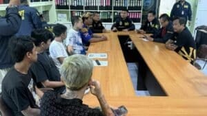 Bar host brawl in Pattaya leaves one critically injured