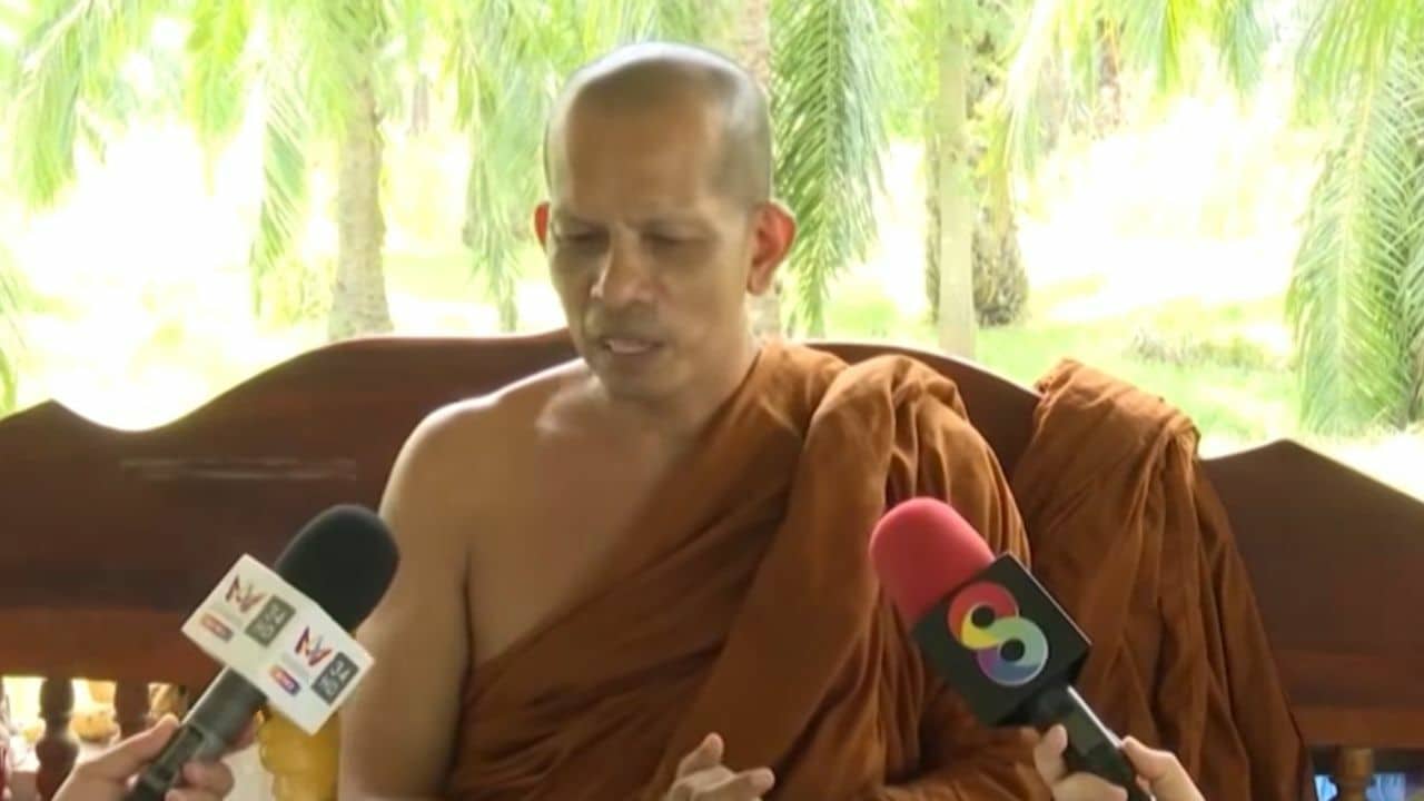 Thai monk denies affair with foreign man’s wife in Phuket