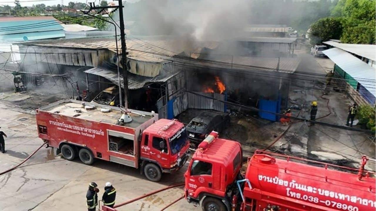 Wrong fuel refill on minivan leads to garage fire in Chon Buri