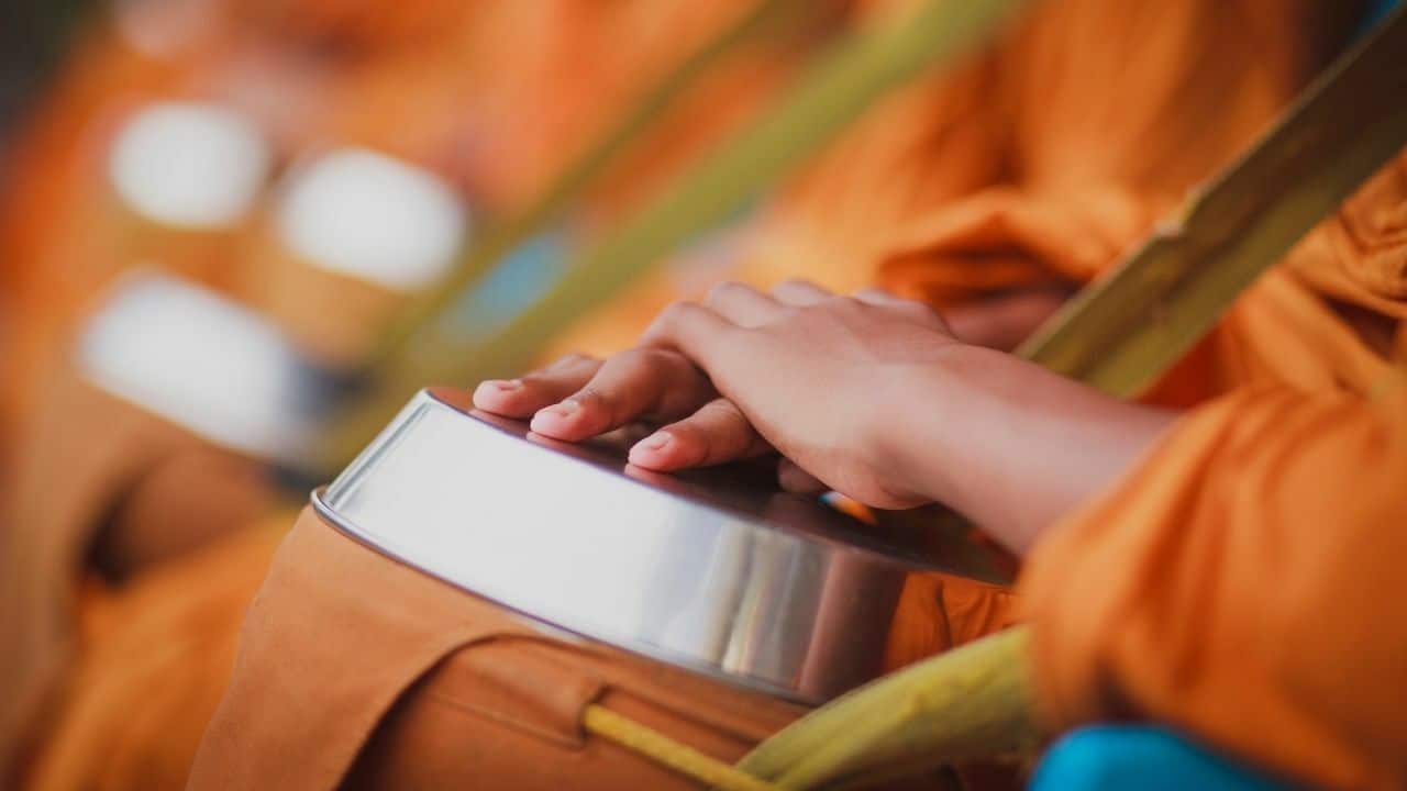 Thai temples ordered to limit cash holdings amid monk scandal