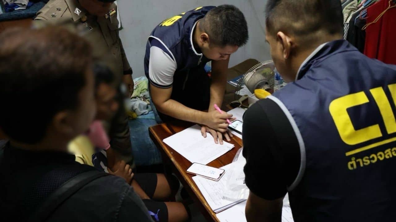 Mute man tricks young boys into porn production and sells them online