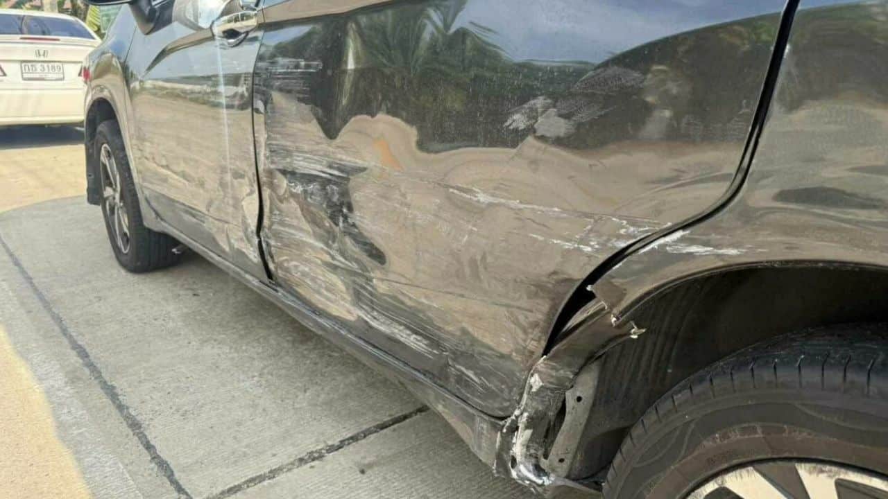Thai comedian fails to compensate victim after crash
