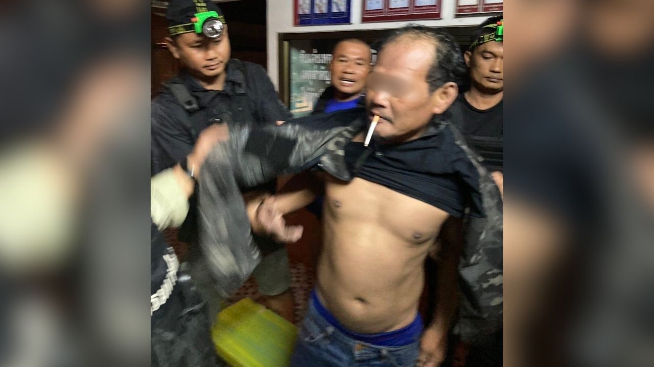 Isaan community leader kills five