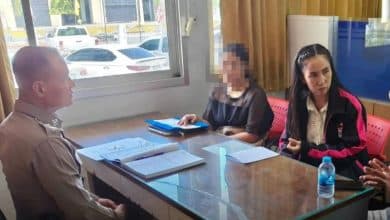 Thai teacher suspended for striking 8 year old boy with broomstick | Thaiger