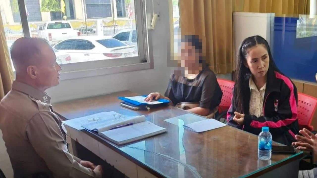 Thai teacher suspended for striking 8 year old boy with broomstick | Thaiger