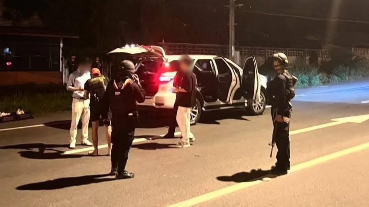 Chinese men arrested in Surin