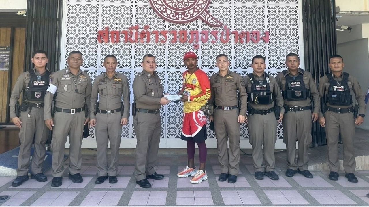 Thai lifeguard caught transwoman for stealing from foreigner