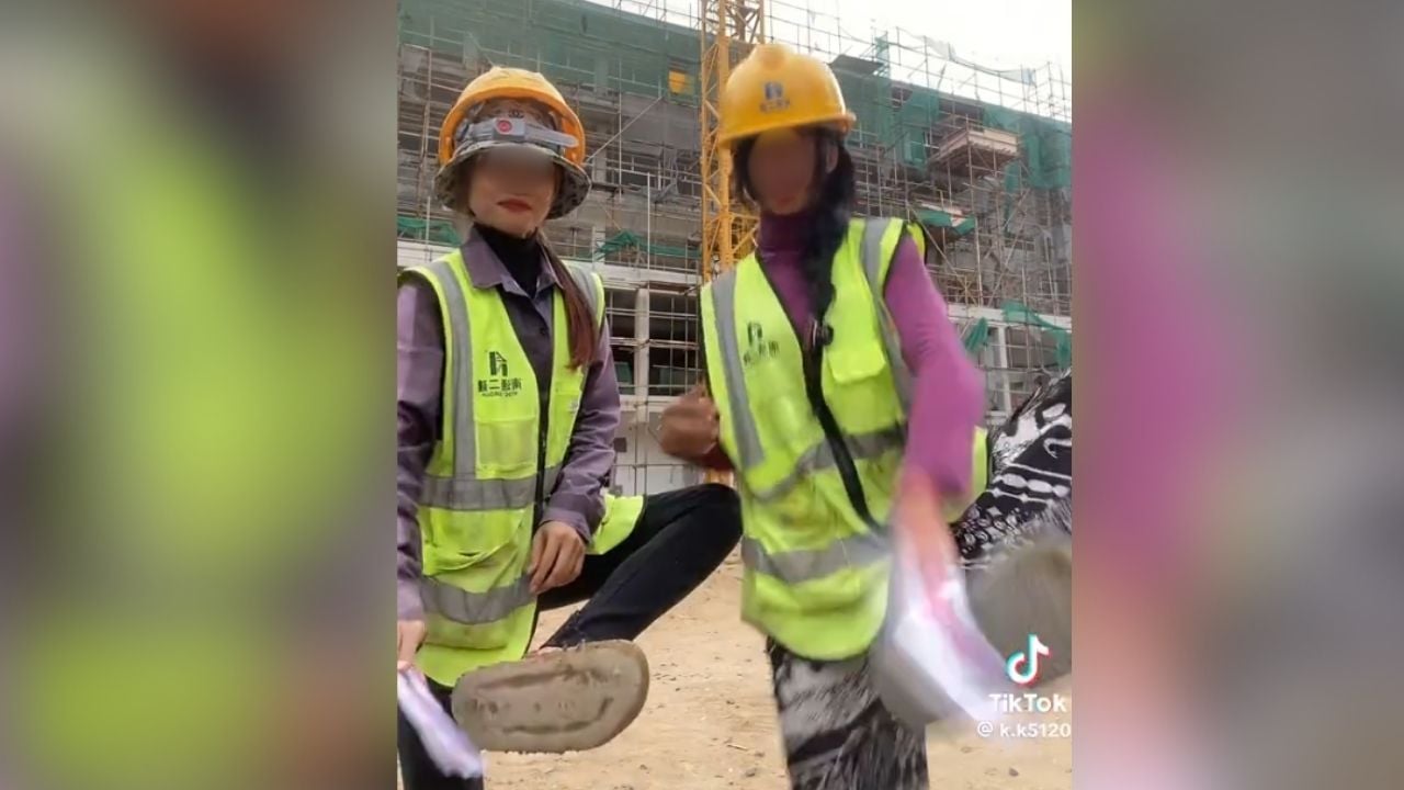 Police search for Cambodian women for their disrespect act against Thai flag