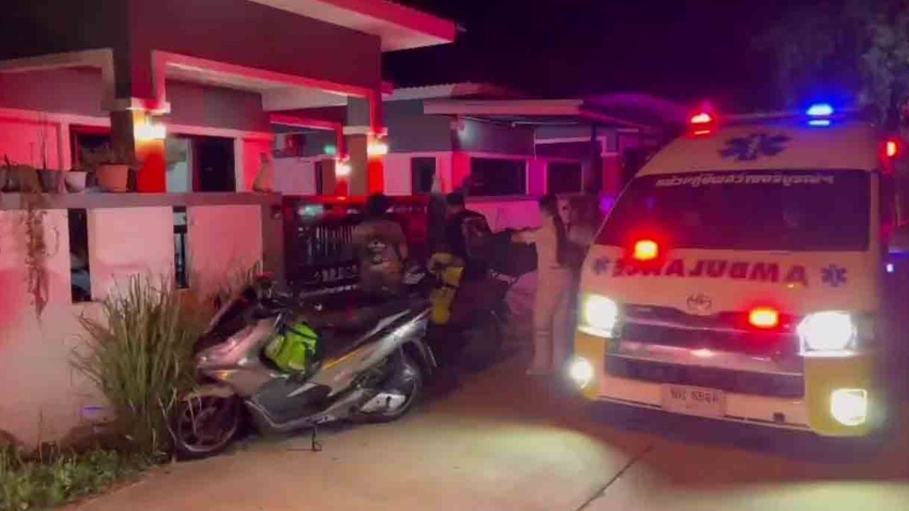 Thai man fatally stabs former father-in-law and confesses crime to mother | Thaiger