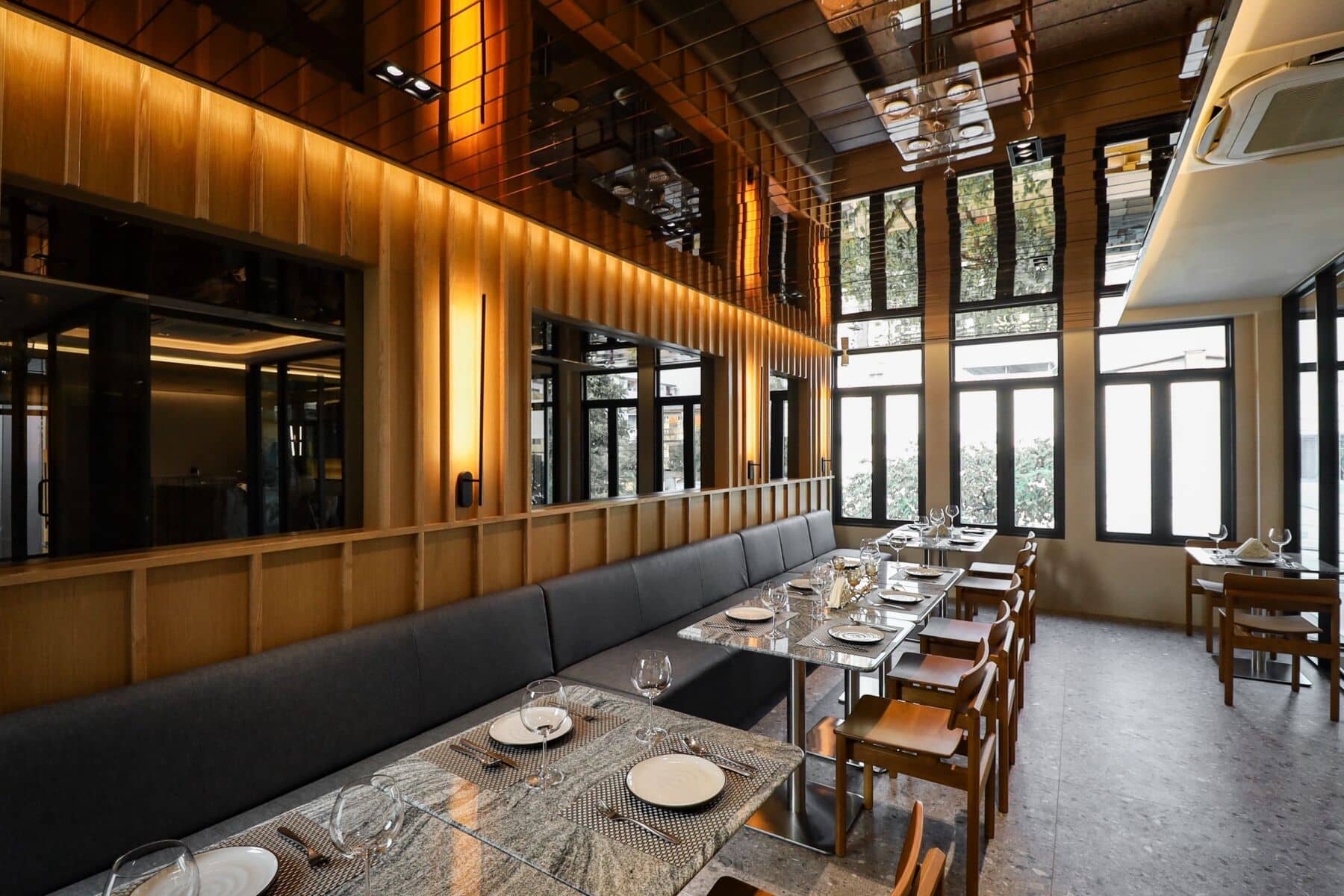 Khiri Restaurant