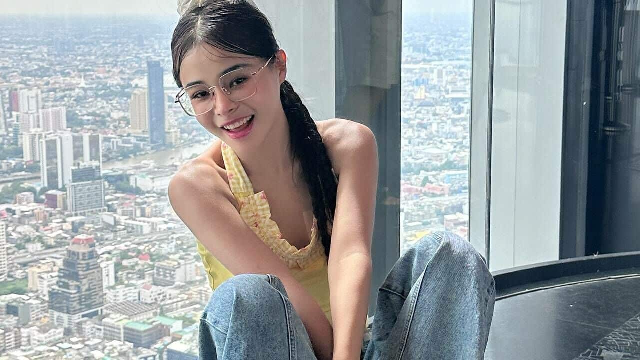 Chinese influencer searches for biological family