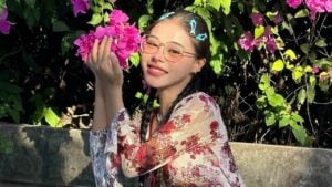 Thai netizens back kidnapped Chinese influencer’s emotional hunt for real family