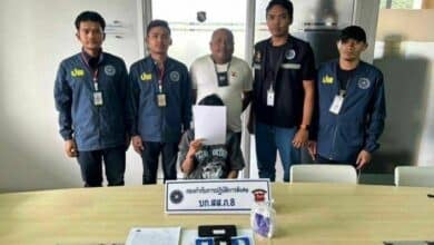 Woman caught red-handed with 600 meth pills in Phang Nga