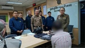 Bangkok tailor arrested for stealing from unlocked cars