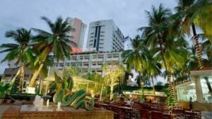 Wage war: Hotels reel as 400-baht mandate hits hard