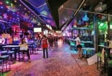 Booze bonanza: Phuket bars cleared to serve on holidays