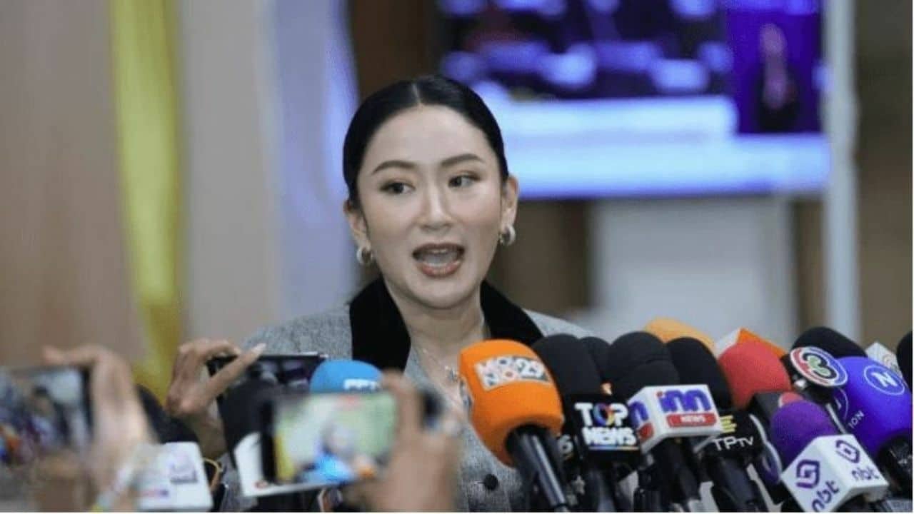 Casino clash: Paetongtarn blasts Anutin for twisting Xi’s words