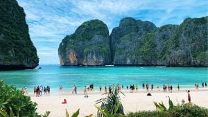 Phuket unshaken by border conflict fears | Thaiger