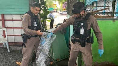 Knives and walkie-talkies found in Bangkok school sweep | Thaiger