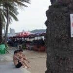 Butts out: Beach smoke ban sparks flaming row in Pattaya | Thaiger