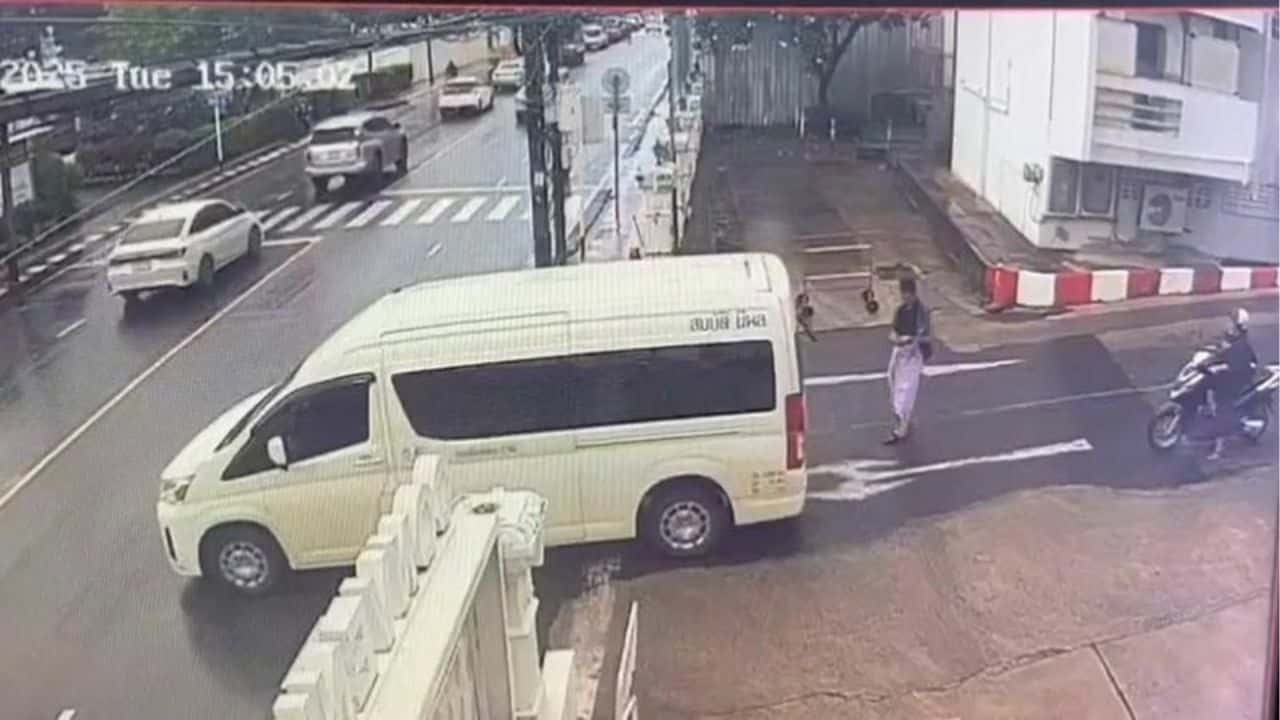 Mentally ill man nabbed after bag theft at Phuket hospital