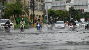 Thailand braces for another week of heavy rain and strong winds