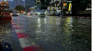 Splash ‘n’ grab: Floods wreak havoc as Pattaya bikes washed away