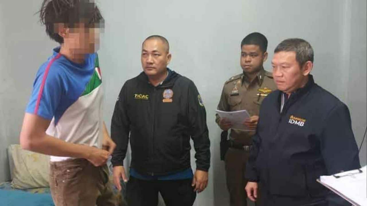 Thai teenager arrested for blackmailing girlfriend with explicit clips