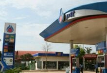 Cambodia halts oil imports, Thai firms unfazed