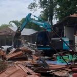 Phetchabun temple dismantles building after decade-long dispute | Thaiger