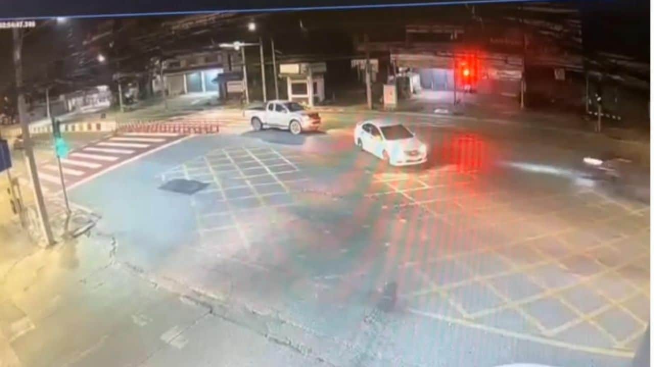 Hit-and-run: Pattaya bartender bruised as red-light rat does runner
