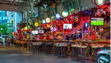 Booze ban barney: Phuket police defend dry crackdown on tipples