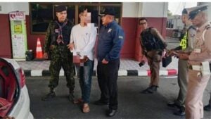 Jilted ex drives to Phuket with pistol to settle grudge with wife