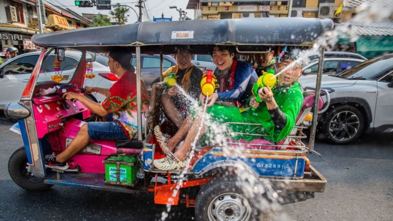 Smile high club! Thailand ranked world’s No.3 for fun and frolics | News by Thaiger