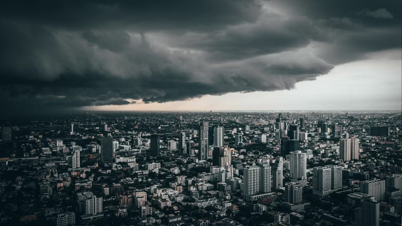 Thailand braces for heavy rain with 39 provinces at risk