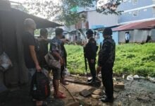 Five Thai men caught trying to cross border from Poipet