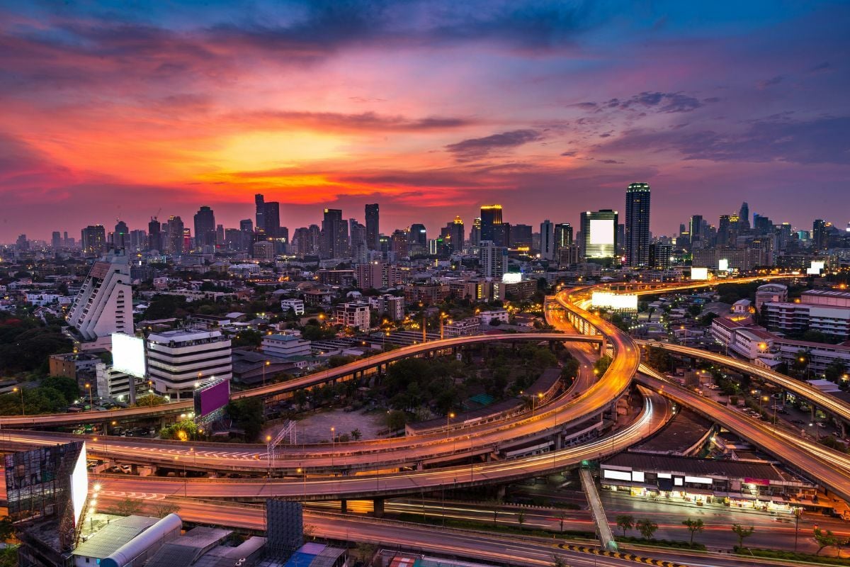 Bangkok expressways free on July 10 and 11 for Buddhist holidays | News by Thaiger