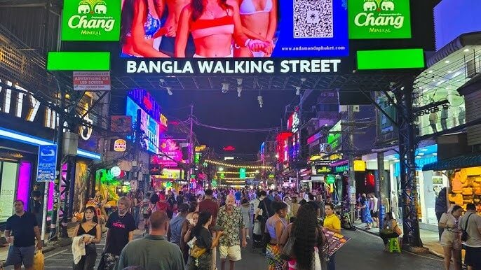 Phuket up! Aussie teen's Thai trip nearly ends in coke bust horror | News by Thaiger