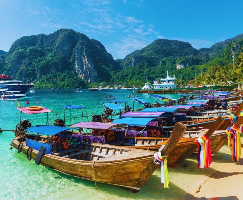 Phuket up! Aussie teen's Thai trip nearly ends in coke bust horror | News by Thaiger