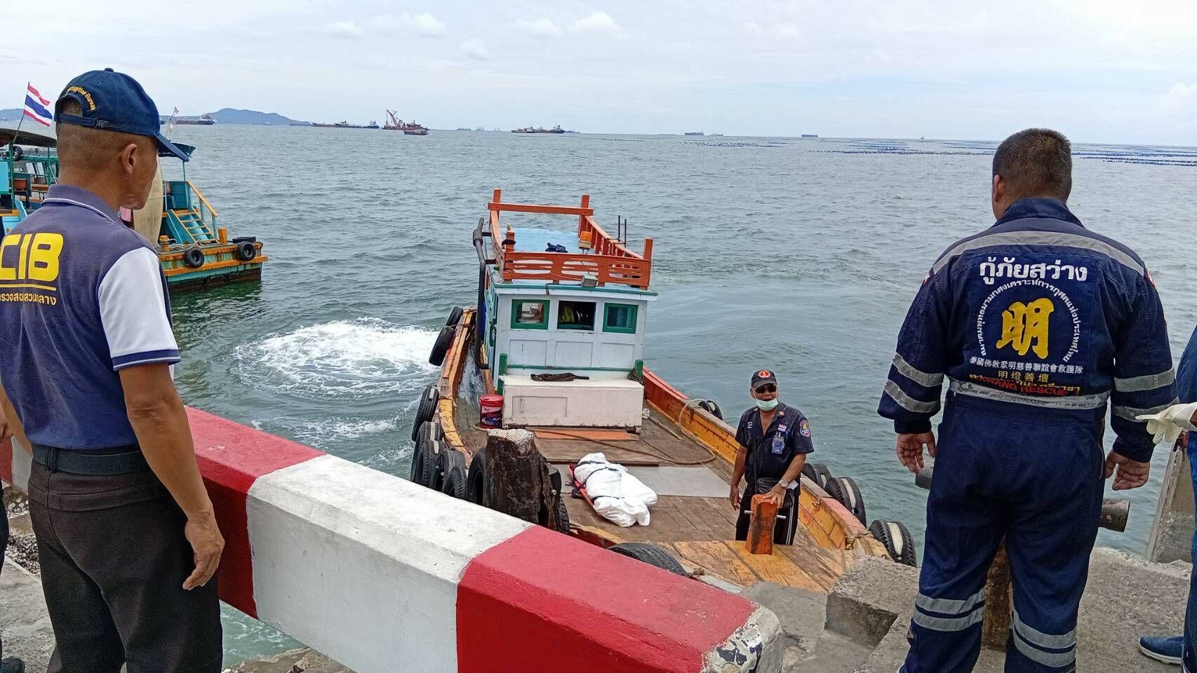 Dead in the water: Mystery body sparks sea of questions near Pattaya | News by Thaiger