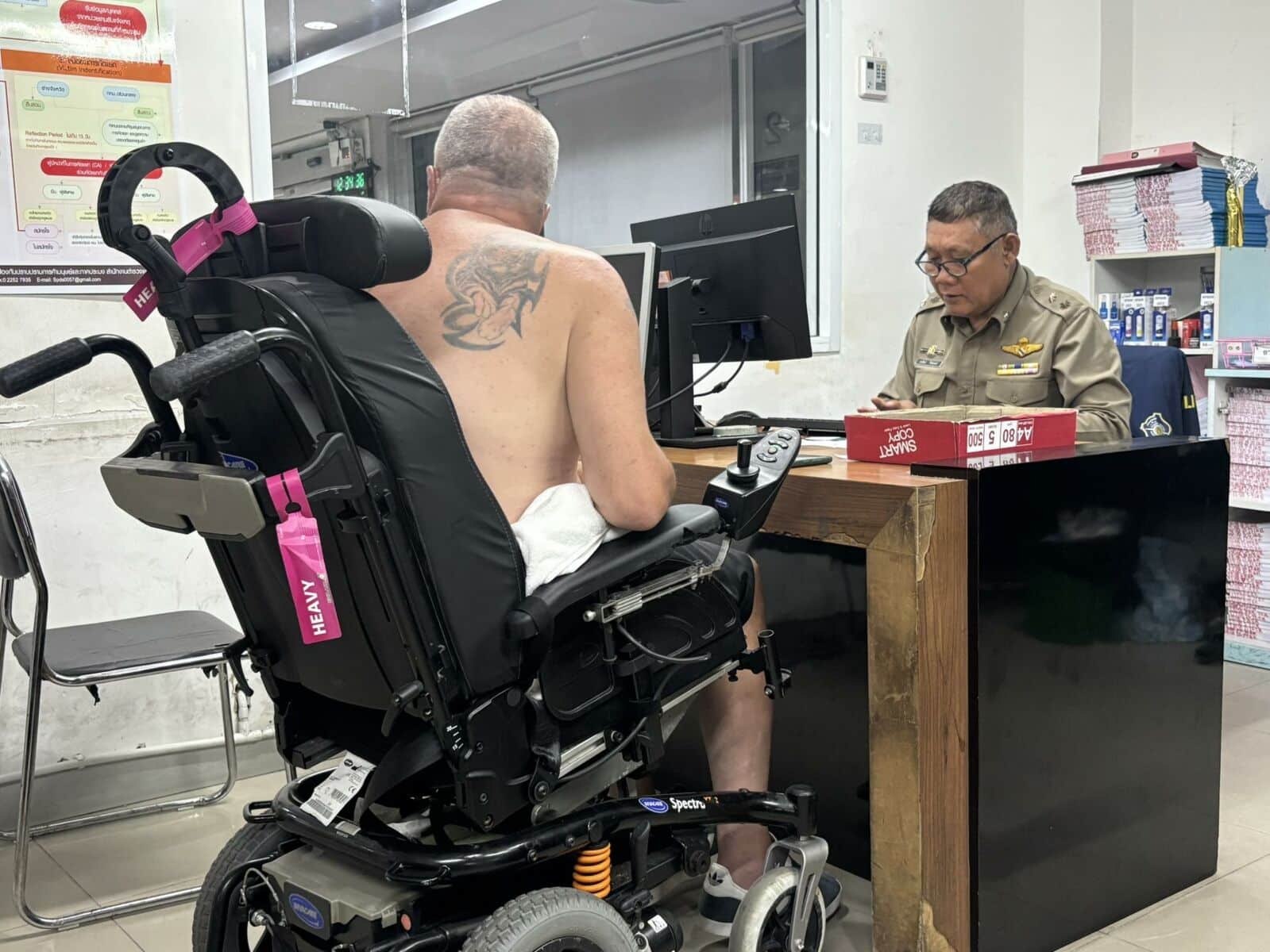 Baht out of hell: British man in wheelchair fleeced by Pattaya babes | News by Thaiger