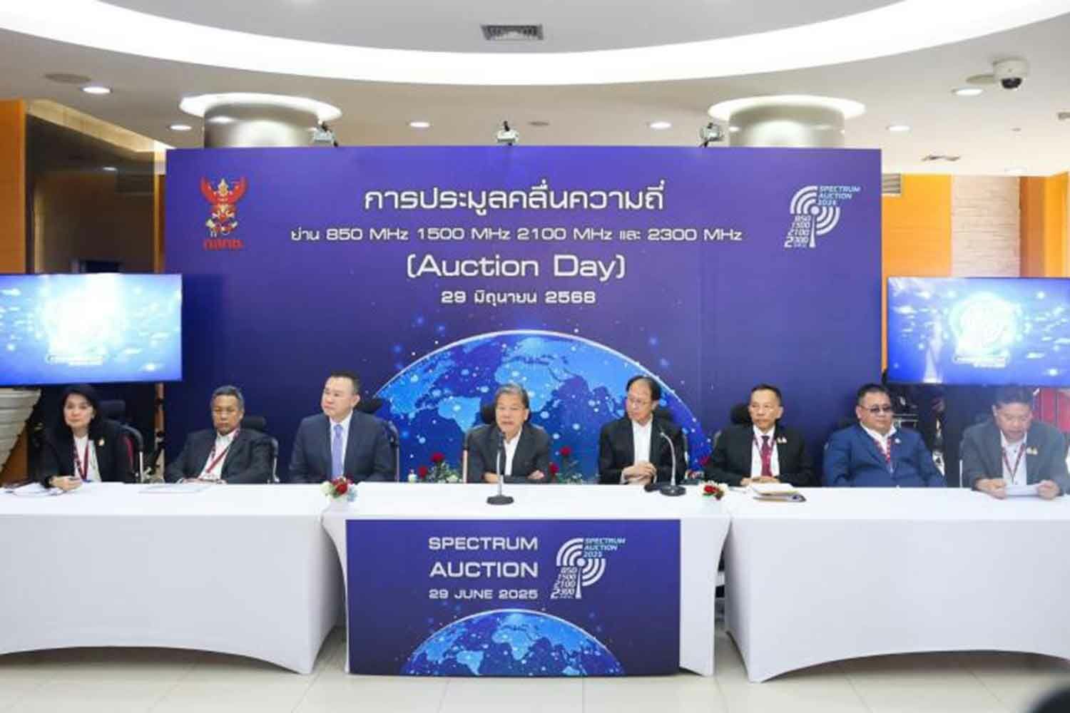 NBTC to revise mobile tariffs, cheaper packages under 240 baht | News by Thaiger
