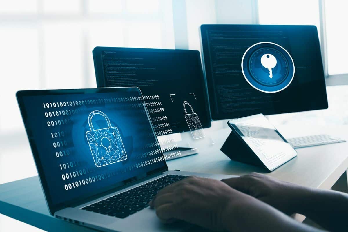 Thailand sets out stance on cyberspace laws