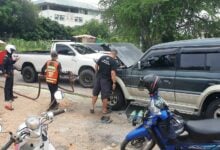 Blazing squad! Foreigner’s 4×4 goes up in smoke on Pattaya street