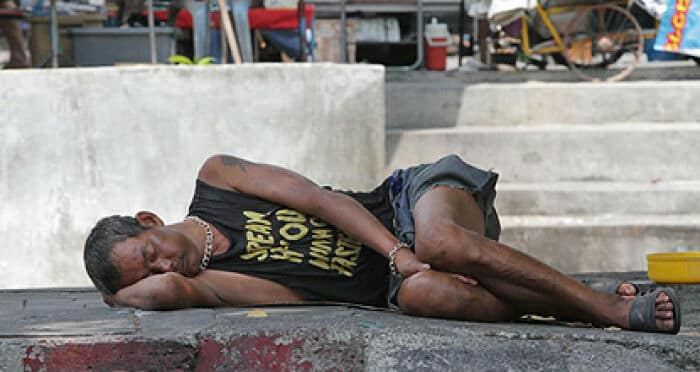 Spare us change! Thai minister begs tourists not to feed beggars | News by Thaiger